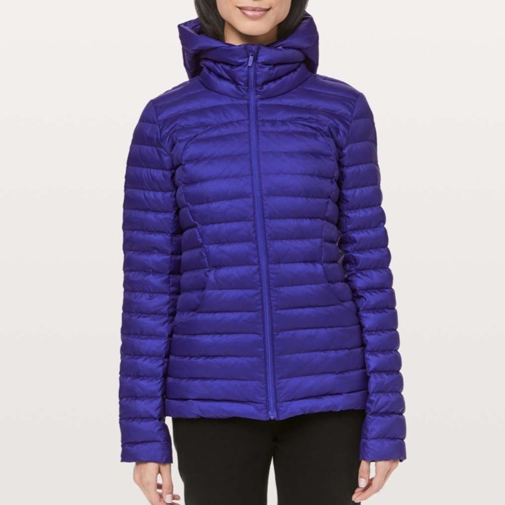 Lululemon Athletica Pack It Down Again Jacket in Lazurite (Royal Blue), 6, Flaw